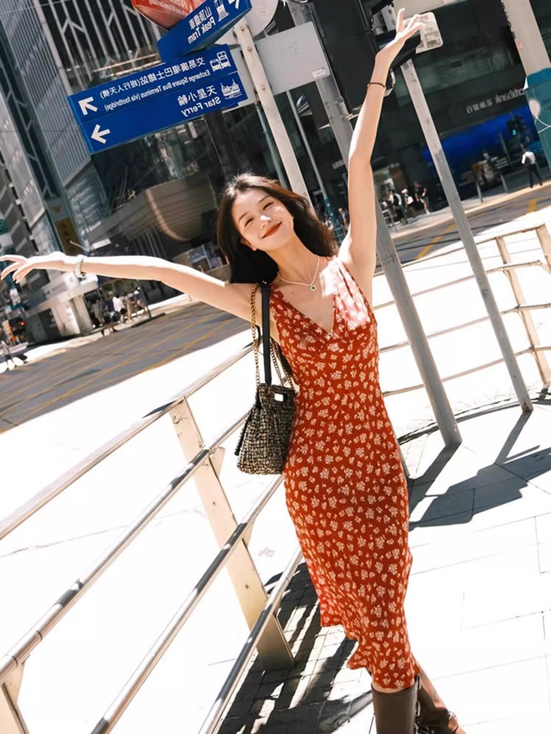 Vestido Midi Feminino com Deco - Summer Clothing H&M avaliação e preço